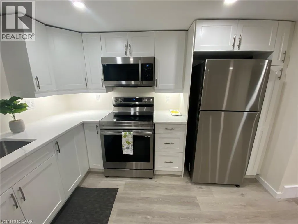88 HENRY Street Unit# 2ND UNIT #2ND UNIT