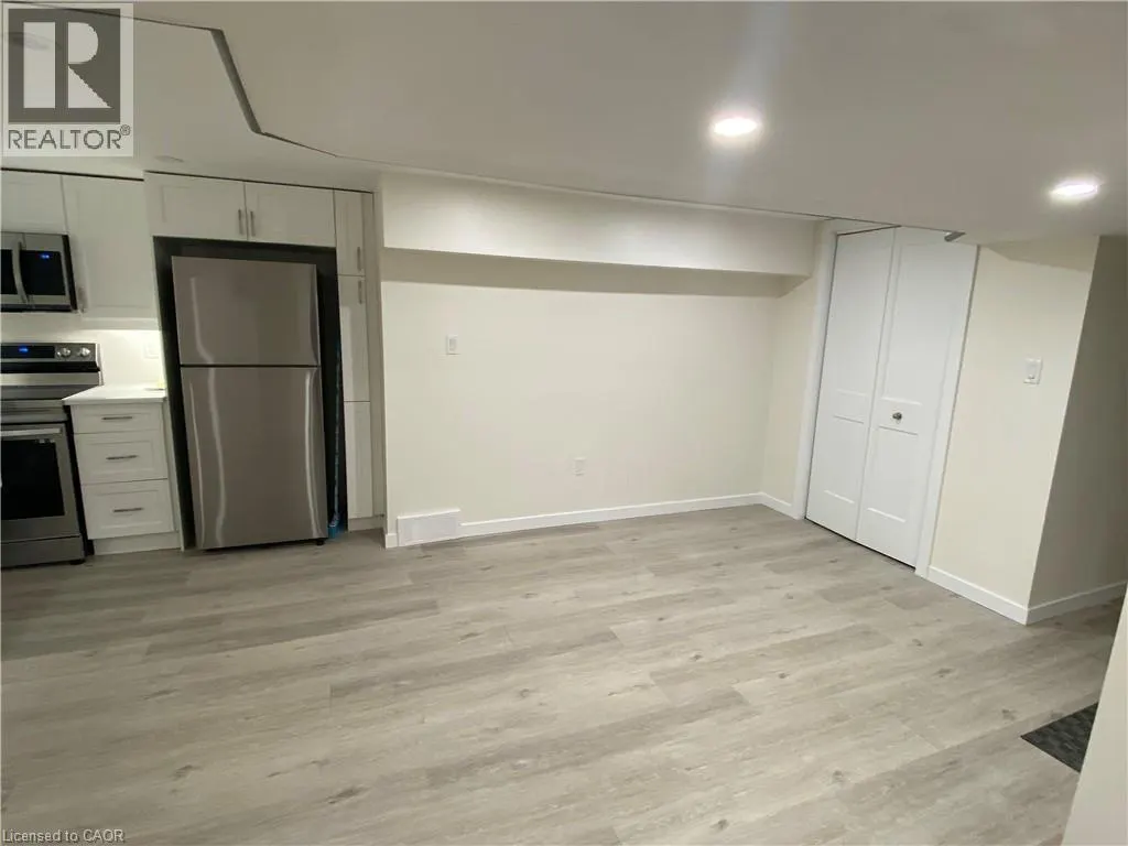 88 HENRY Street Unit# 2ND UNIT #2ND UNIT