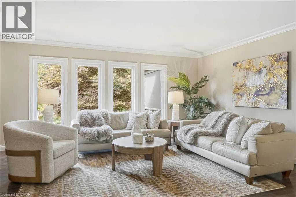 816 ALEXANDER Road