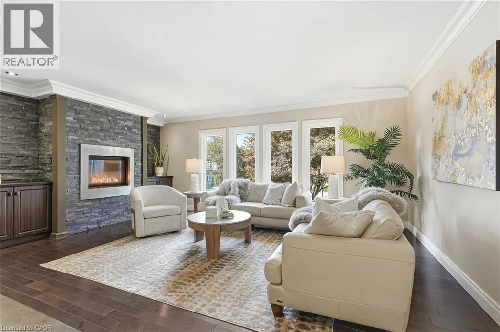 816 ALEXANDER Road
