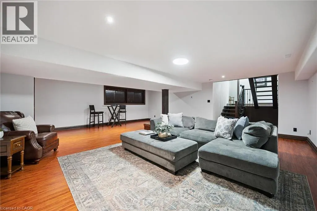 11 MAPLE HILL Drive