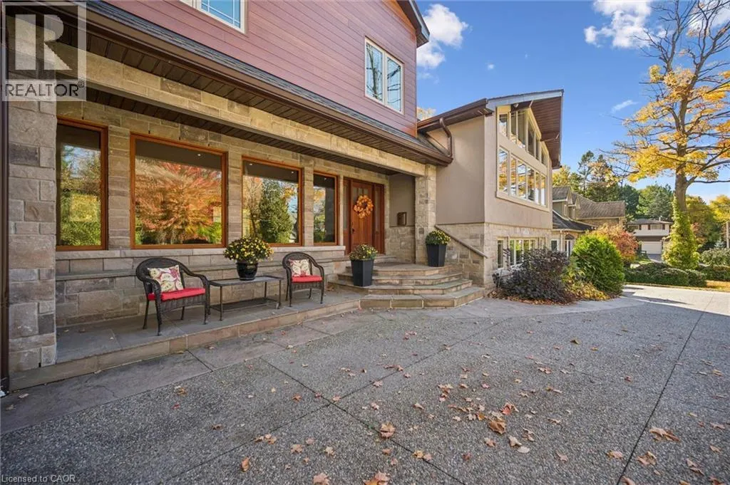 11 MAPLE HILL Drive