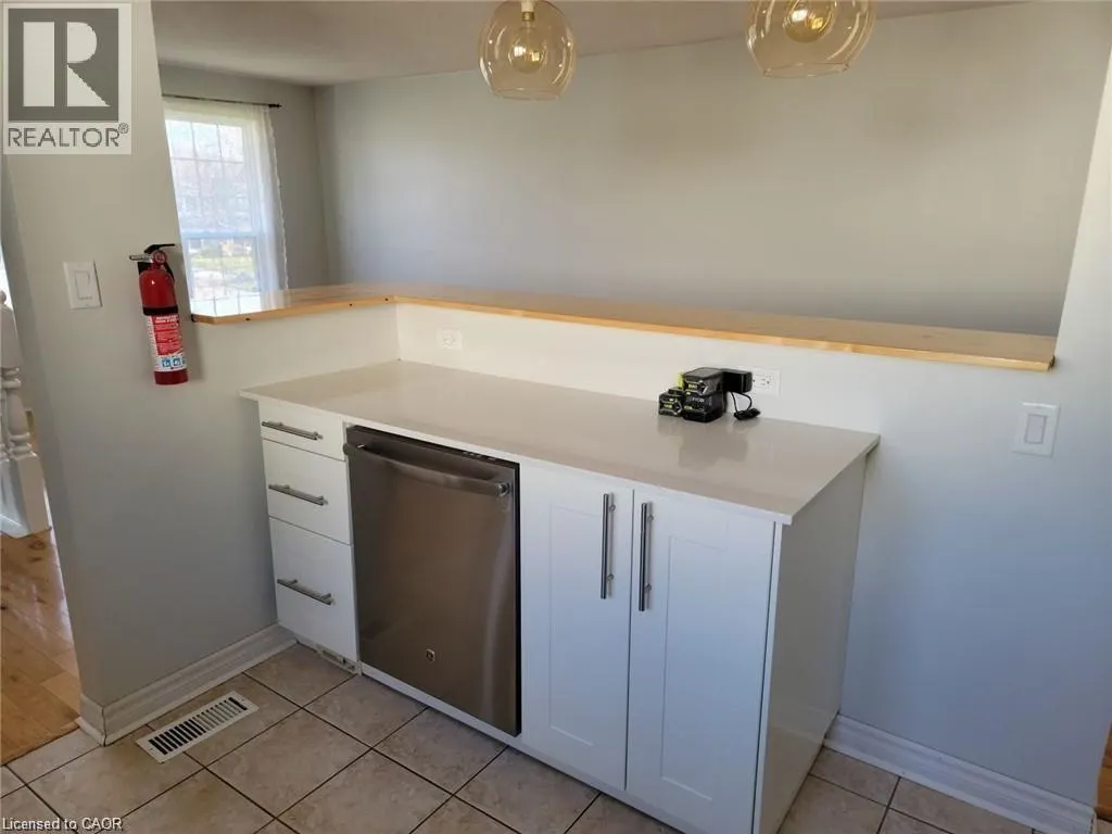 37 FOX Trail Unit# Upper #Upper