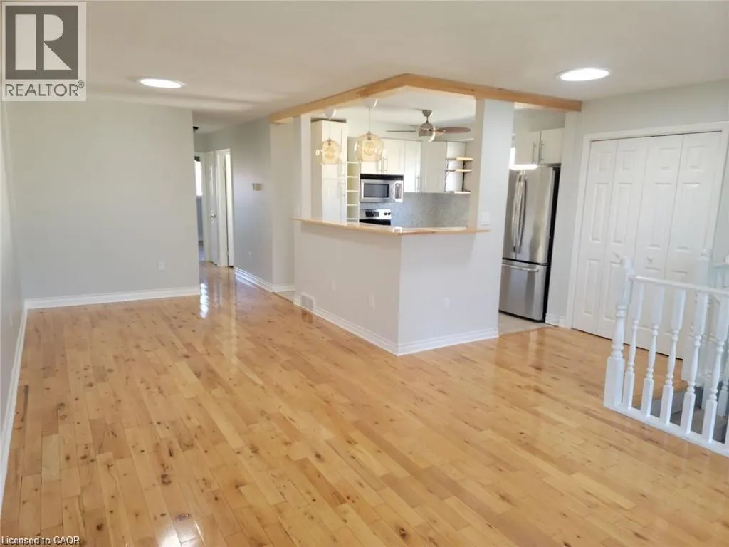 37 FOX Trail Unit# Upper #Upper