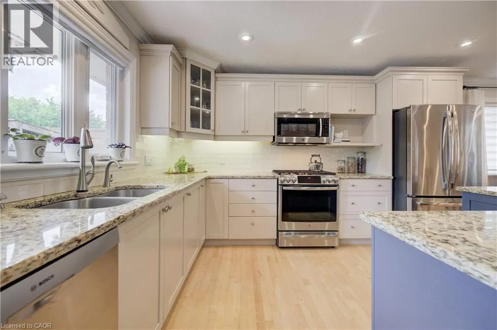 517 STARBOARD Crescent