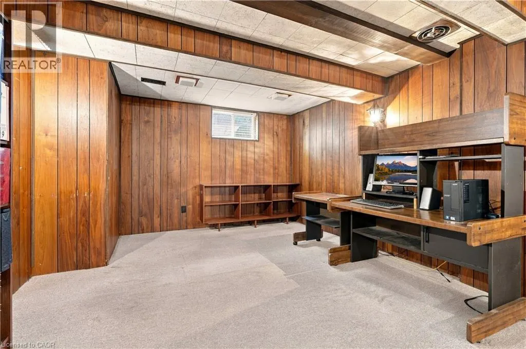 688 CHERRYWOOD Drive