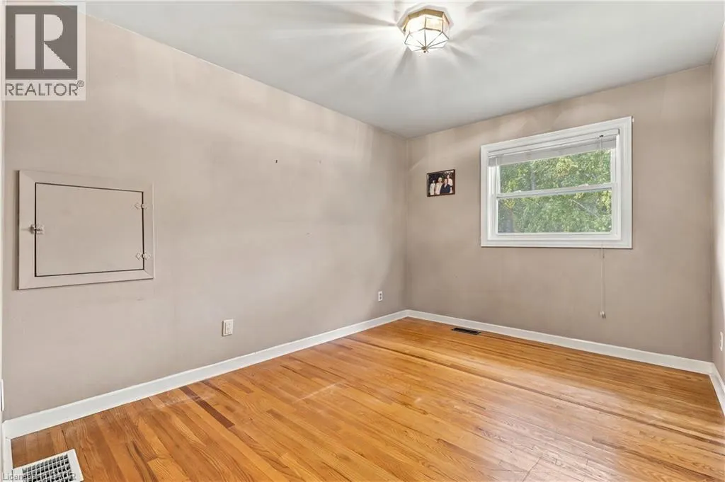 688 CHERRYWOOD Drive
