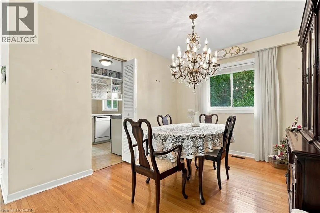 688 CHERRYWOOD Drive