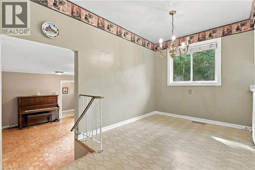 688 CHERRYWOOD Drive