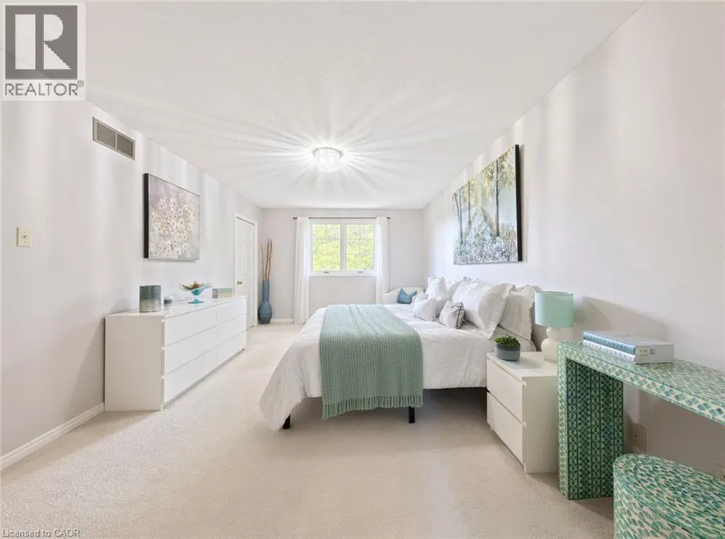 488 HEATHER HILL Place