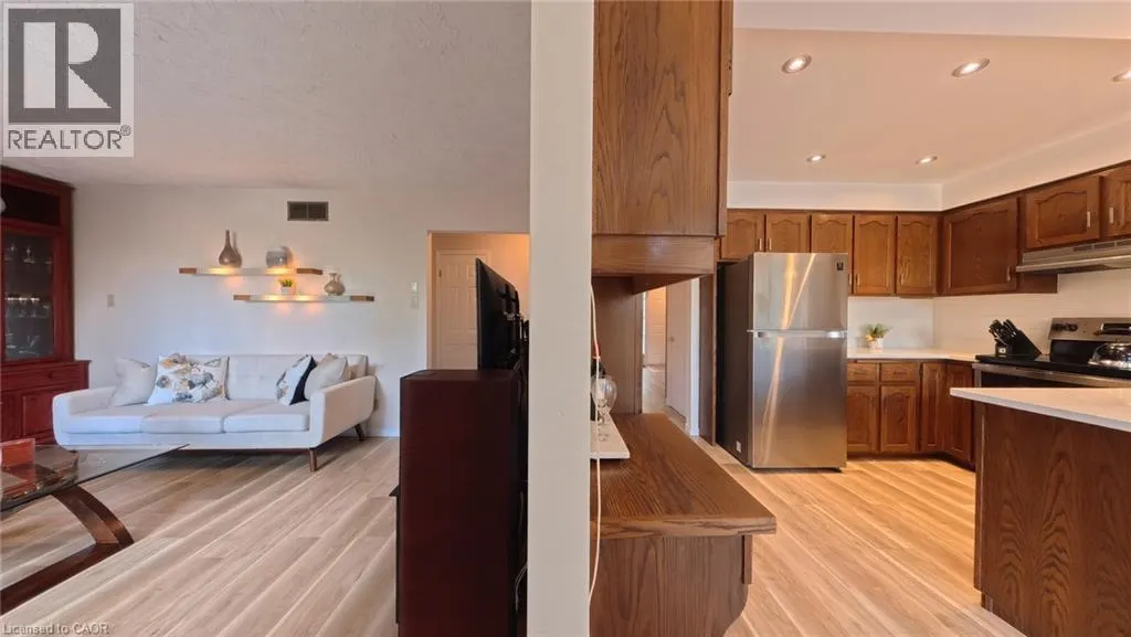 488 HEATHER HILL Place