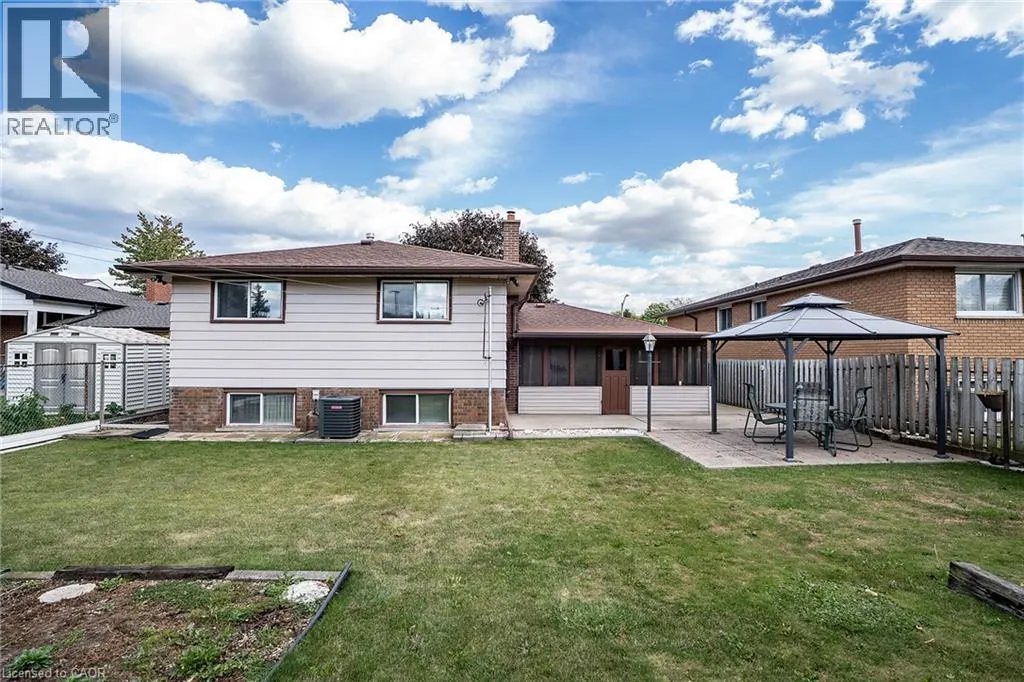 21 GREEN FOREST Drive