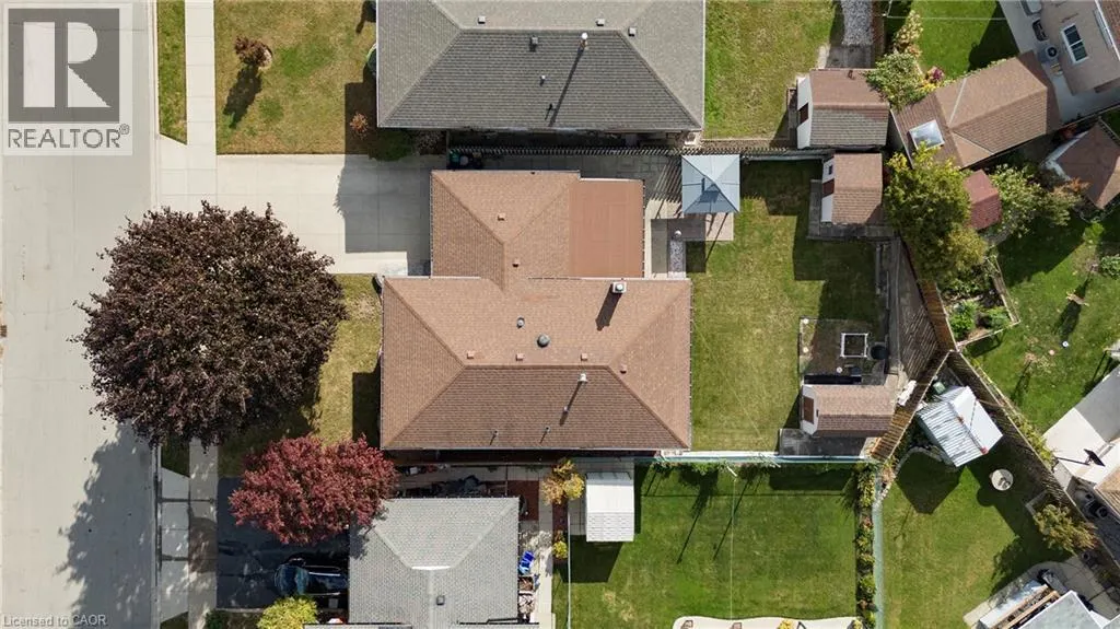 21 GREEN FOREST Drive