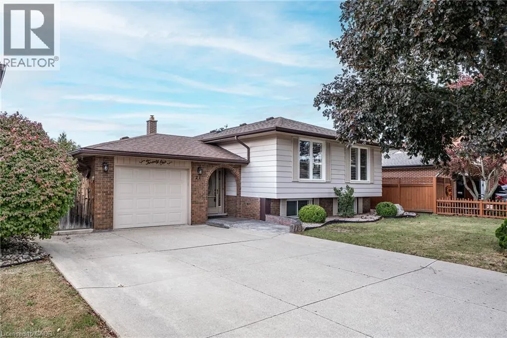 21 GREEN FOREST Drive