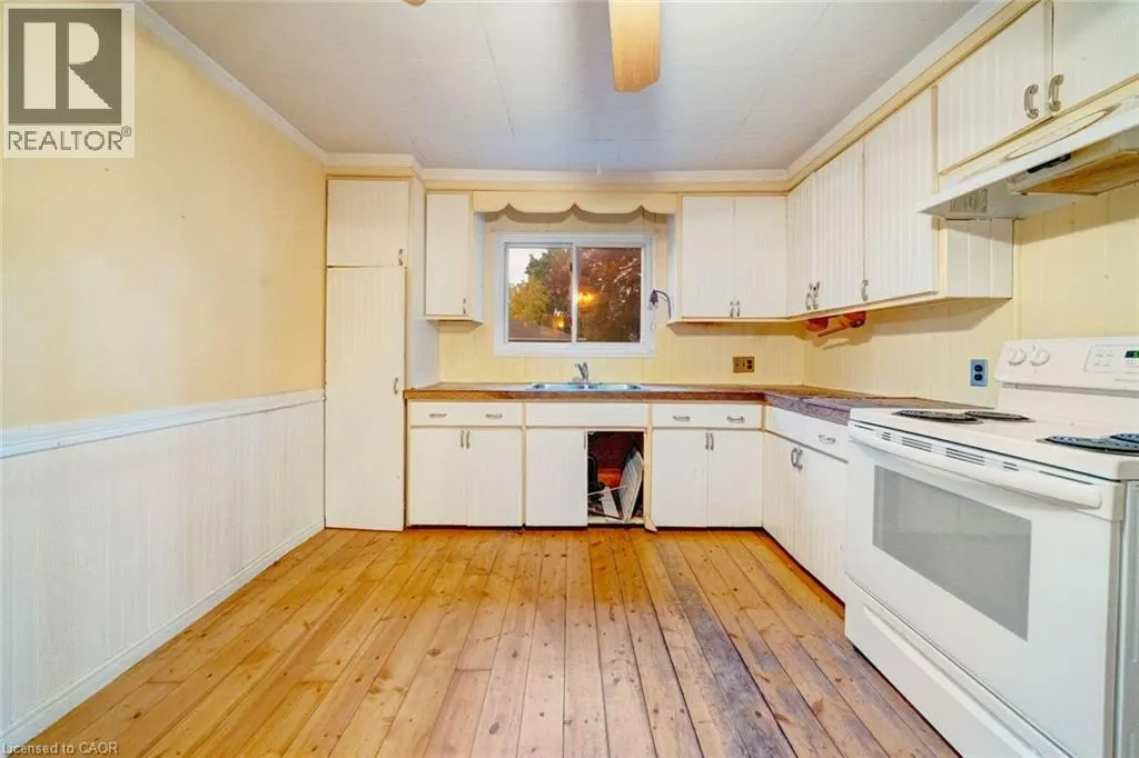 42 CAMBRIDGE Road E