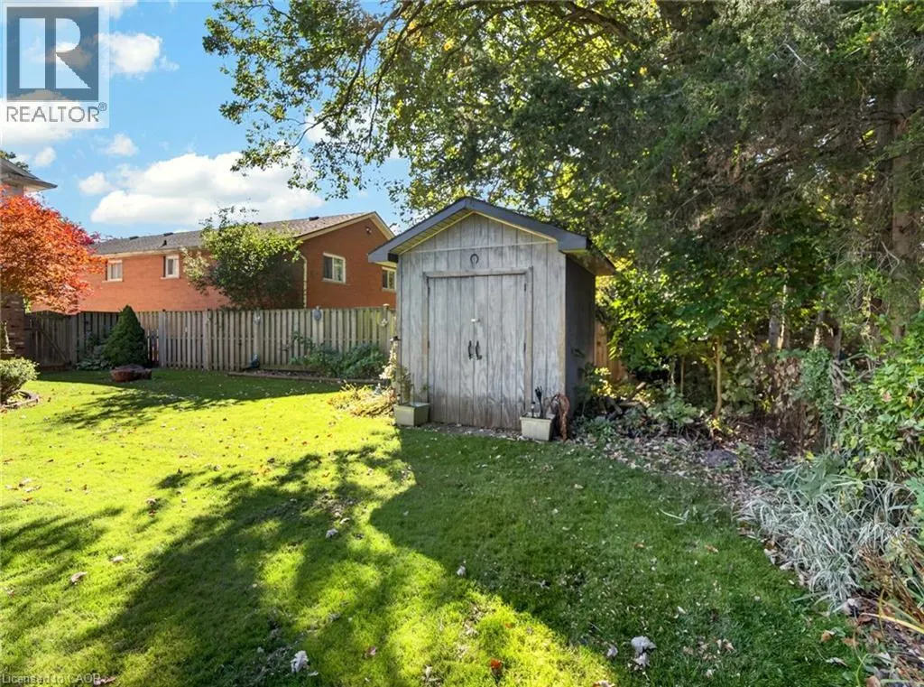 133 LEASIDE Drive