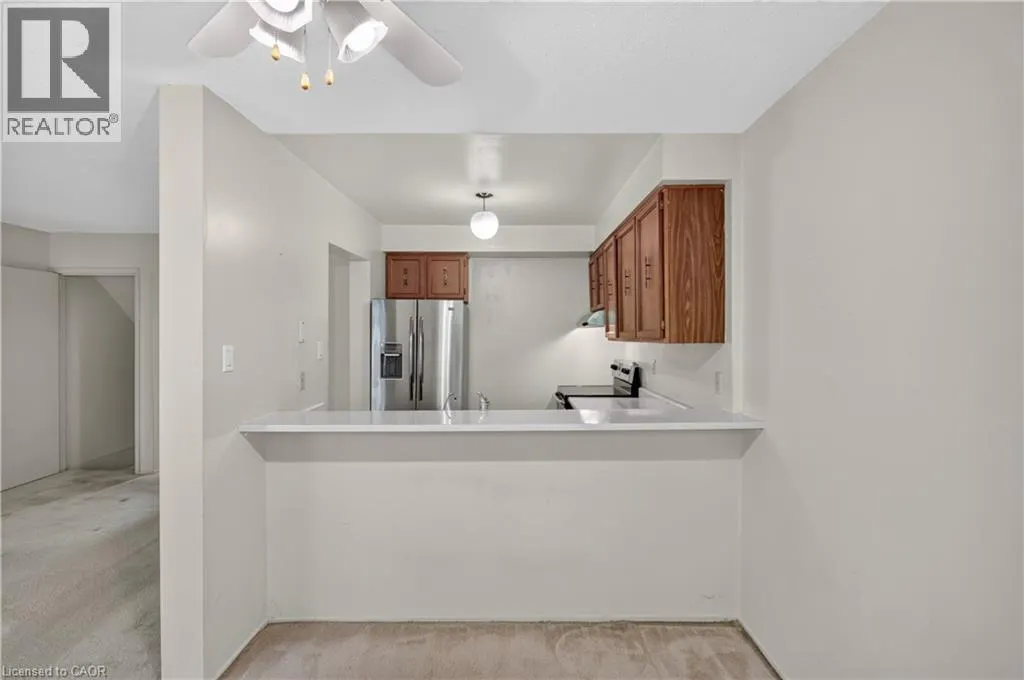 1556 LANCASTER Drive Unit# 74 #74