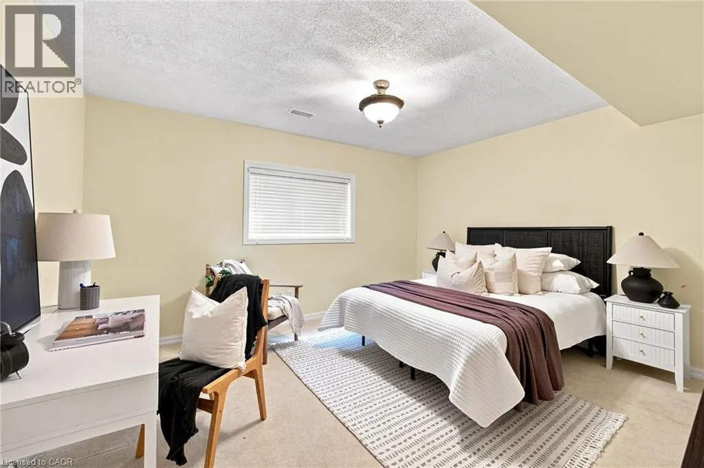 546 JERSEYVILLE Road W