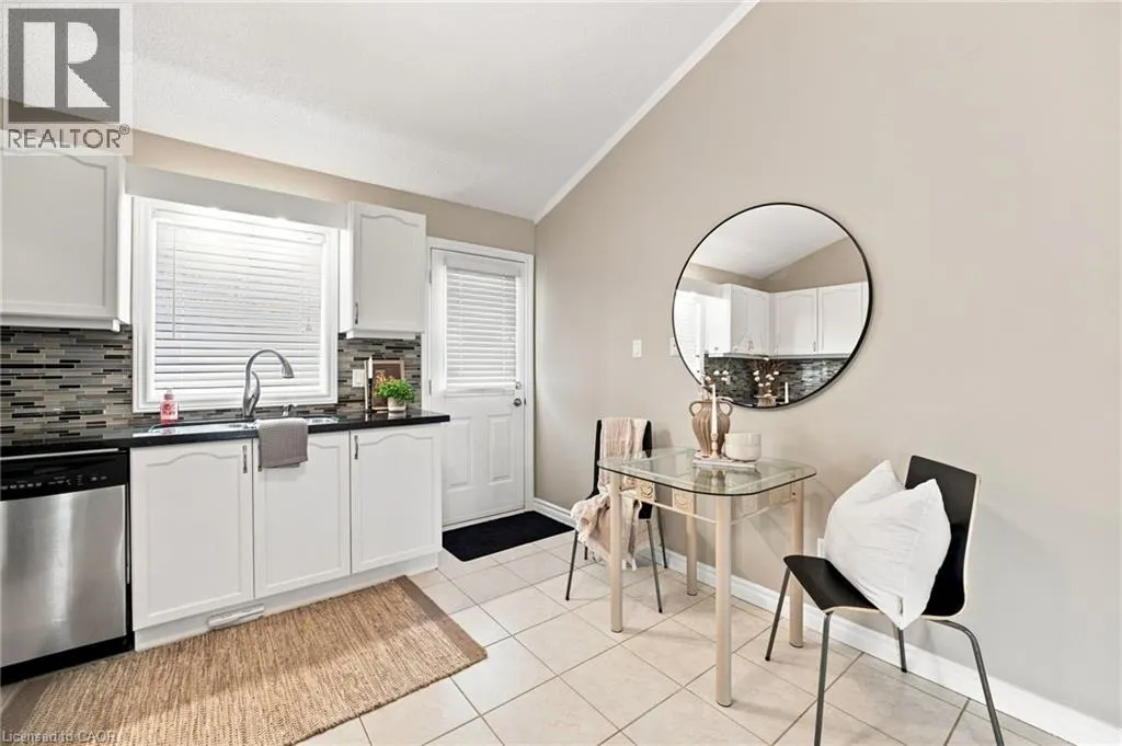 546 JERSEYVILLE Road W