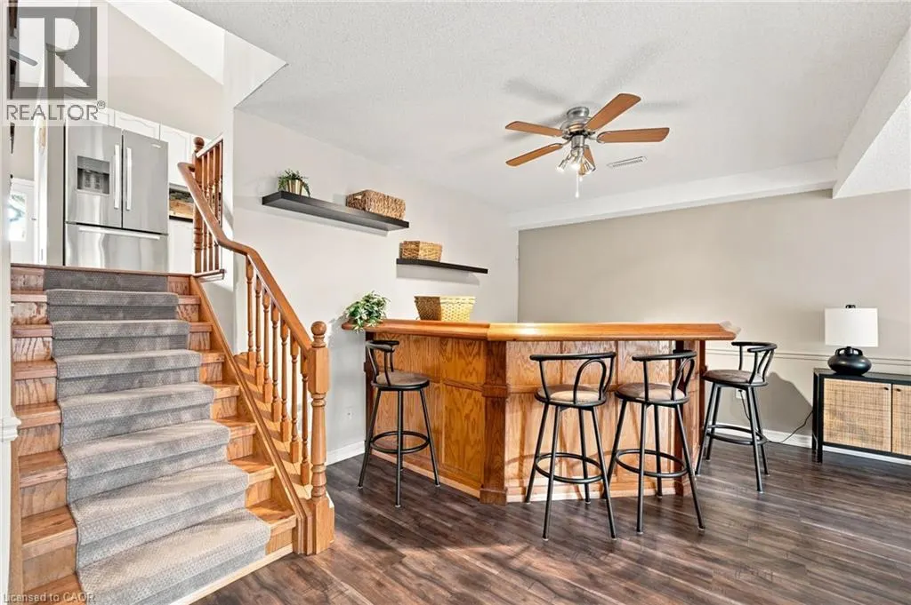 546 JERSEYVILLE Road W