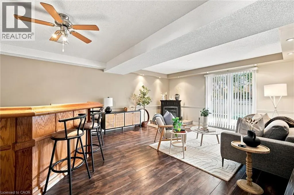 546 JERSEYVILLE Road W