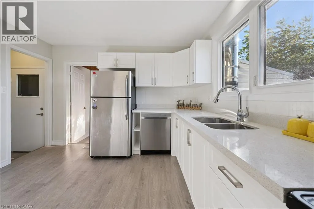 259 THORNCREST Drive