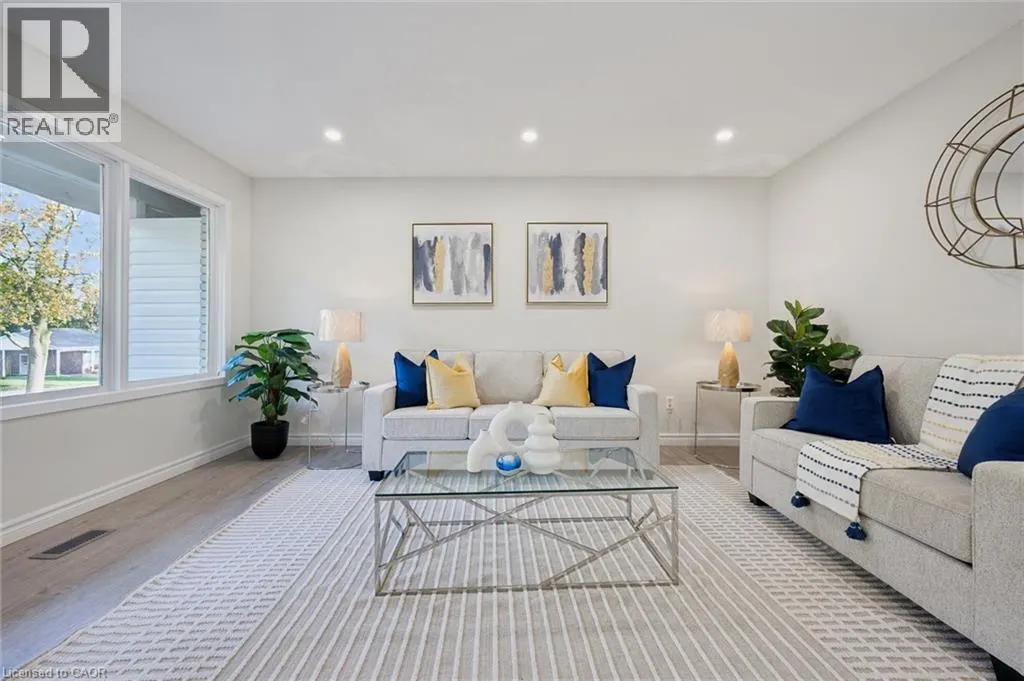 259 THORNCREST Drive