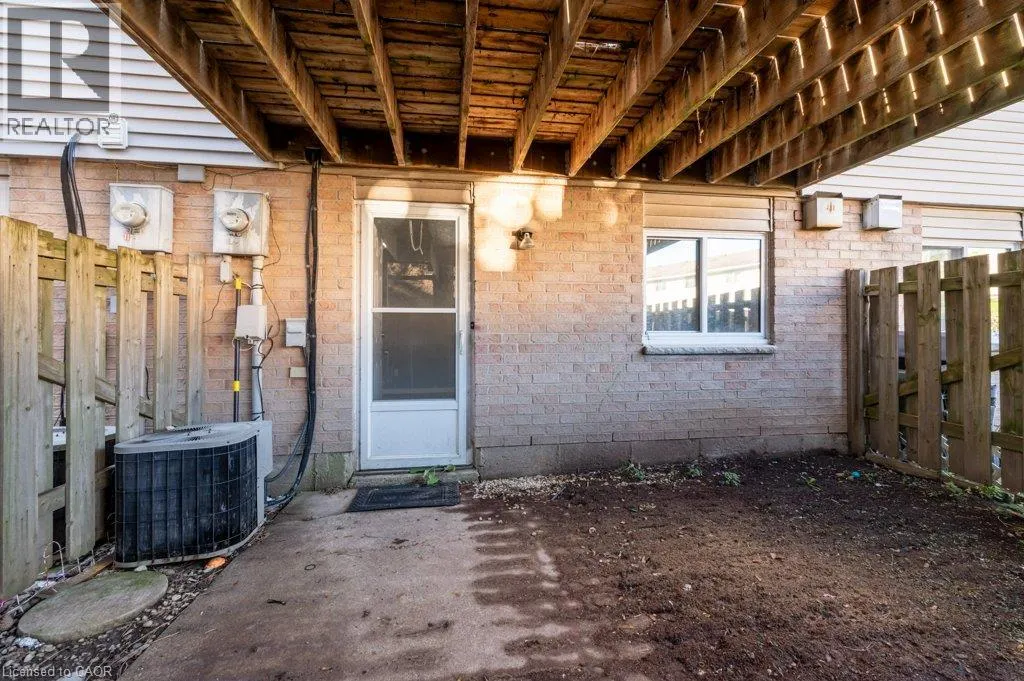320 WESTMINISTER Avenue Unit# 16 #16