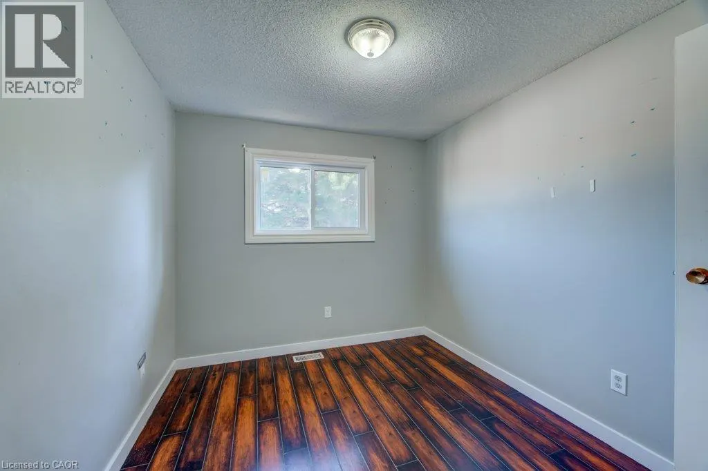 320 WESTMINISTER Avenue Unit# 16 #16