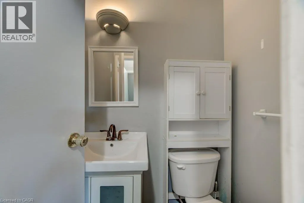 320 WESTMINISTER Avenue Unit# 16 #16