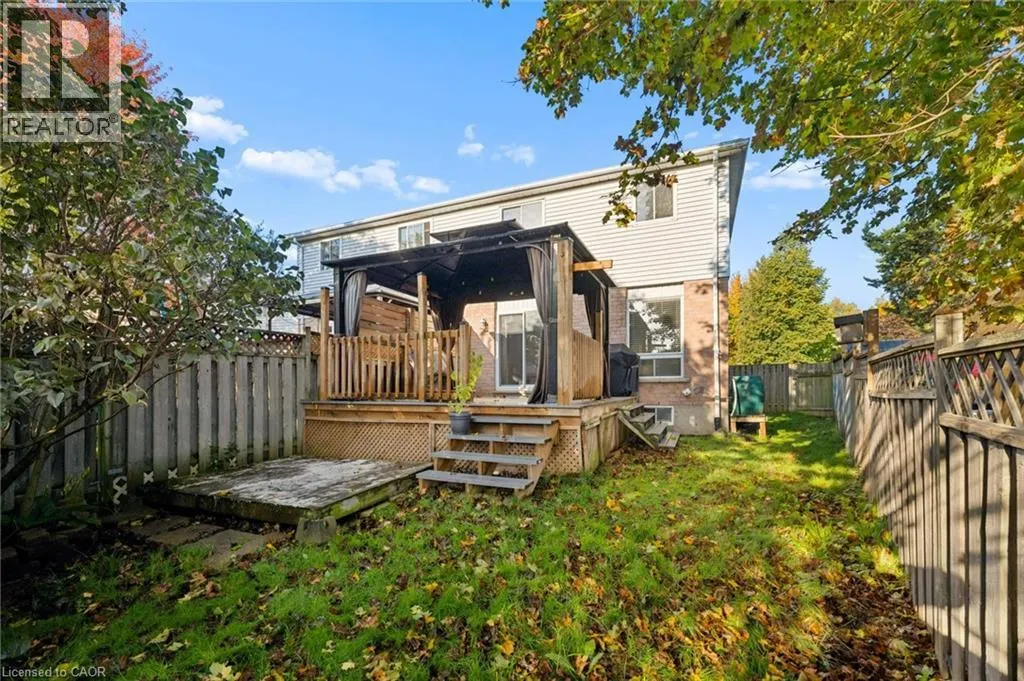 87 POPLAR Drive