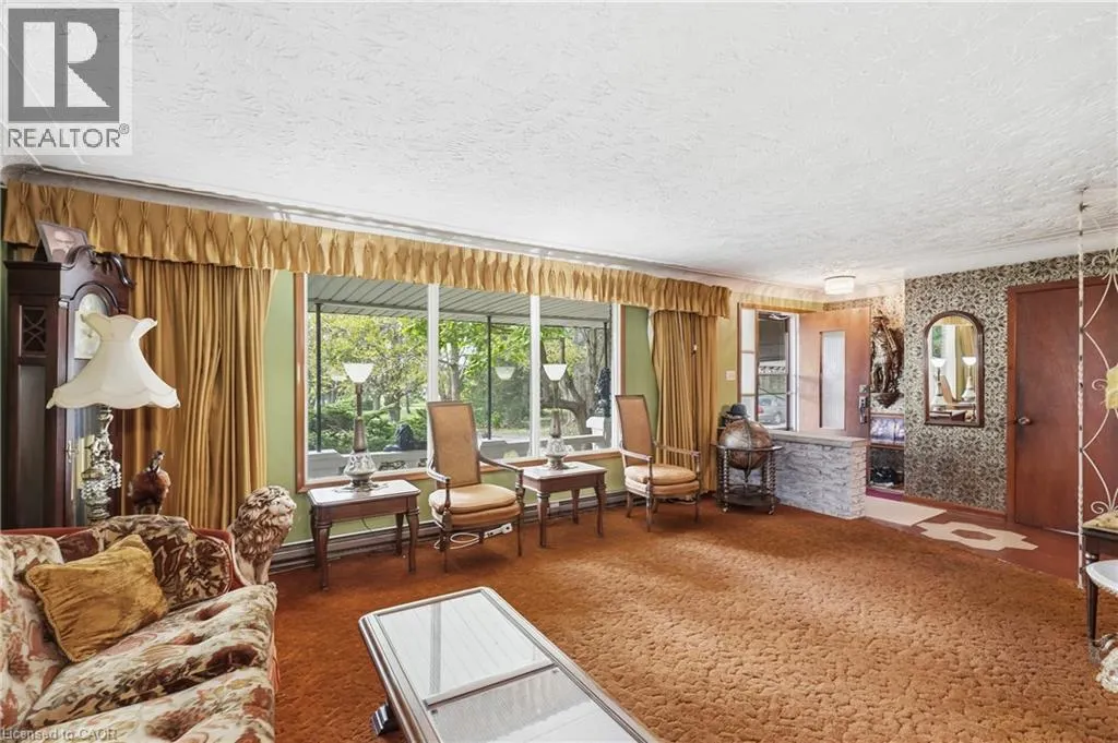 612 DOAN'S RIDGE Road
