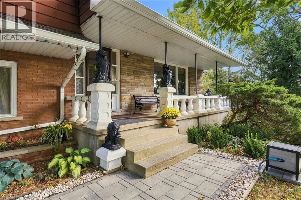 612 DOAN'S RIDGE Road