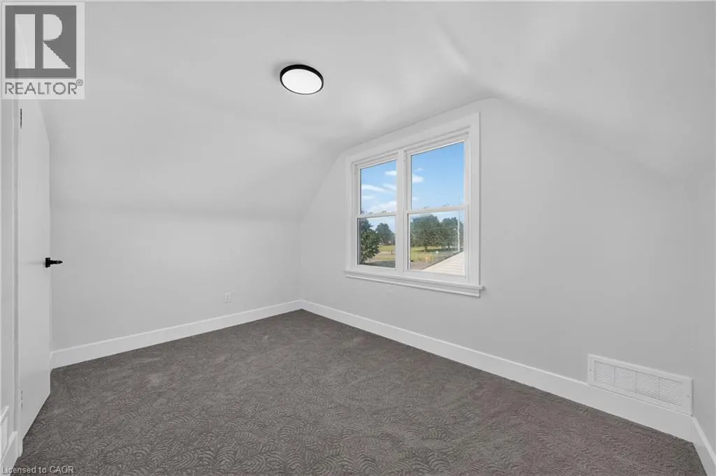 12 ADMIRAL Road
