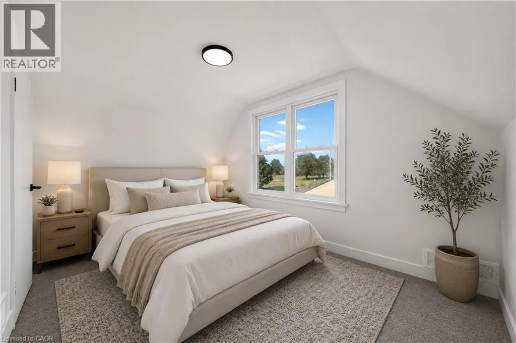 12 ADMIRAL Road