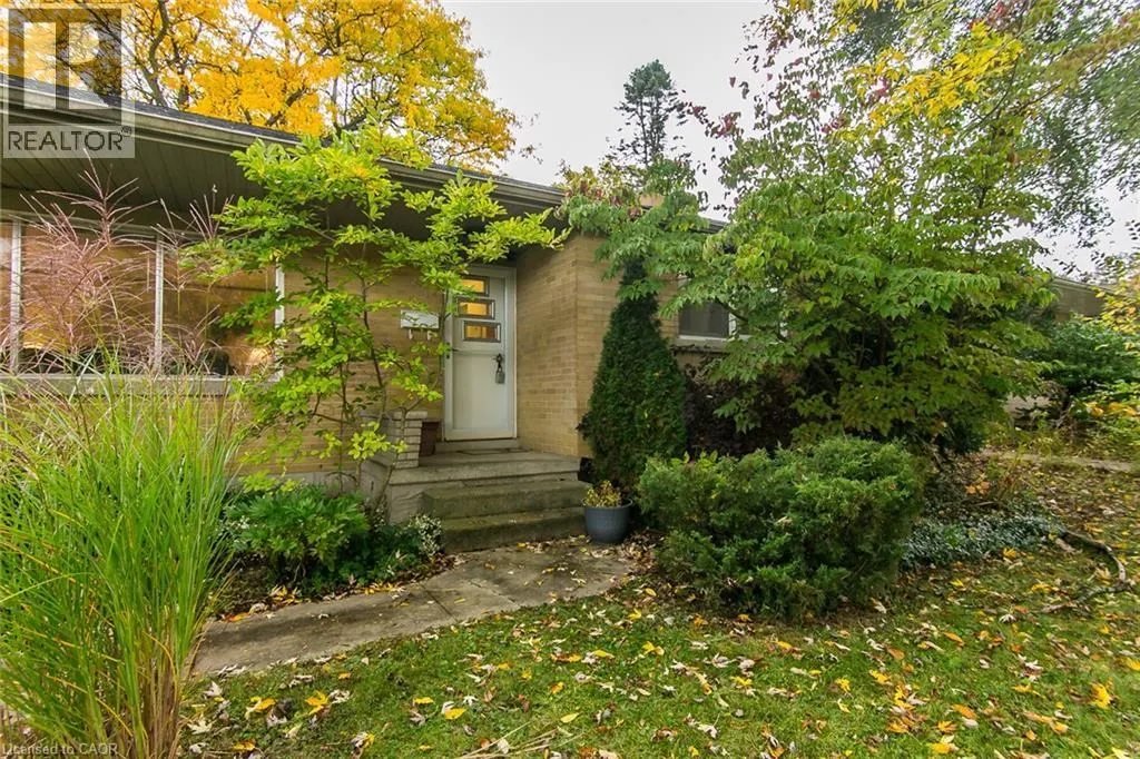 201 DAWSON Street