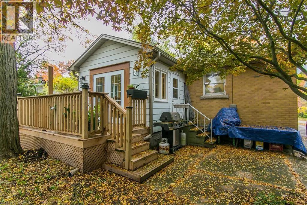 201 DAWSON Street