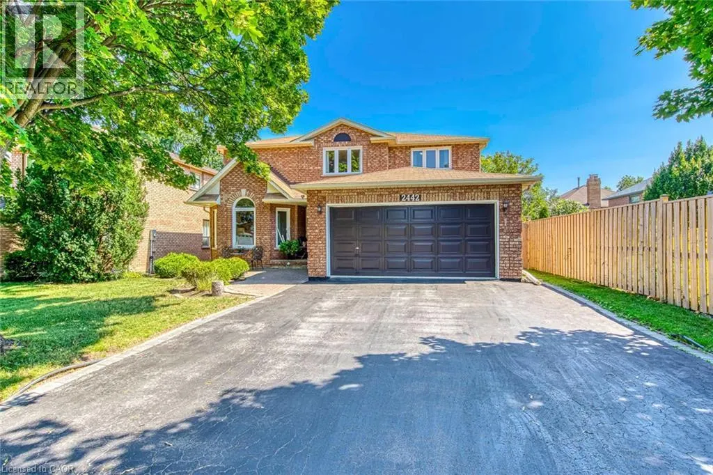 2442 WYNTEN Way