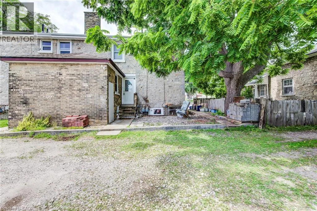 5 GEORGE Street S