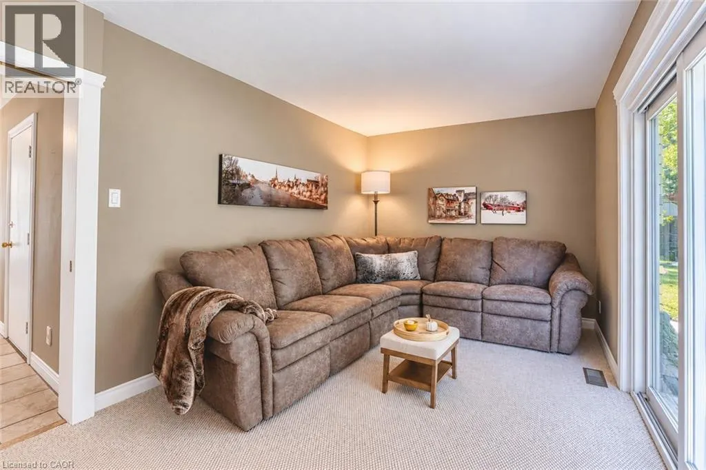 127 MIDLAND Drive