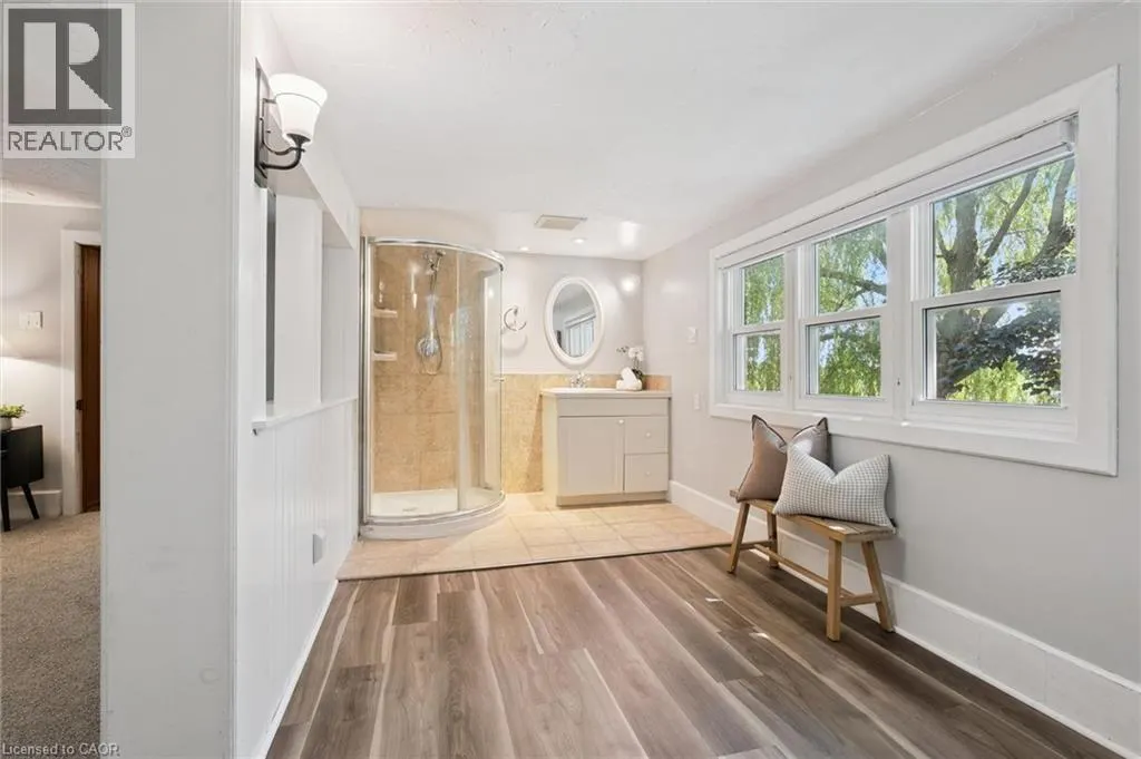 318 GUELPH Avenue