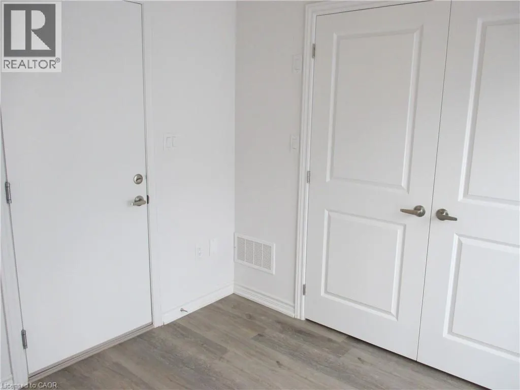 461 BLACKBURN Drive Unit# 60 #60