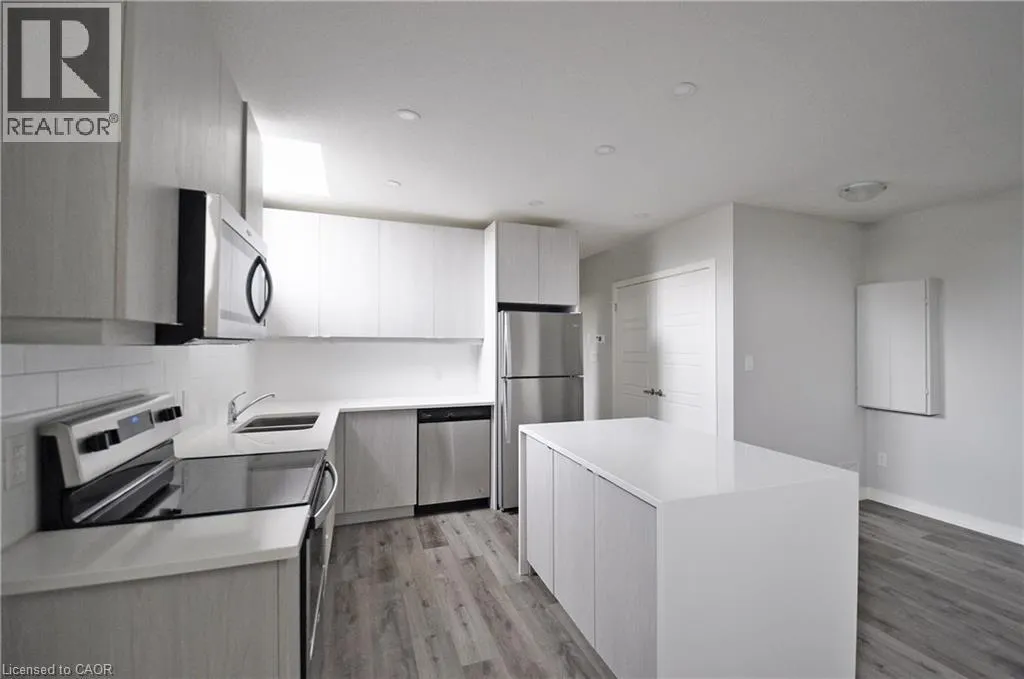 22 ST ANDREWS Street Unit# 1 #1