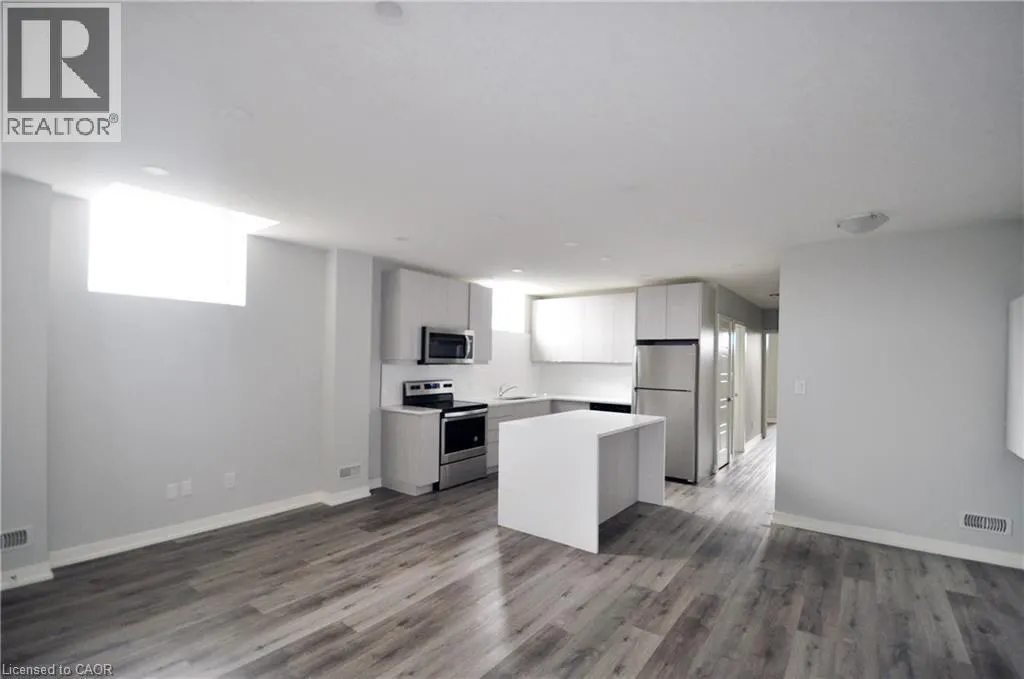 22 ST ANDREWS Street Unit# 1 #1