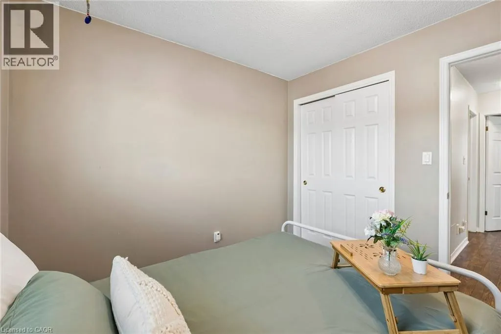 7470 MONASTERY Drive Unit# 4 #4