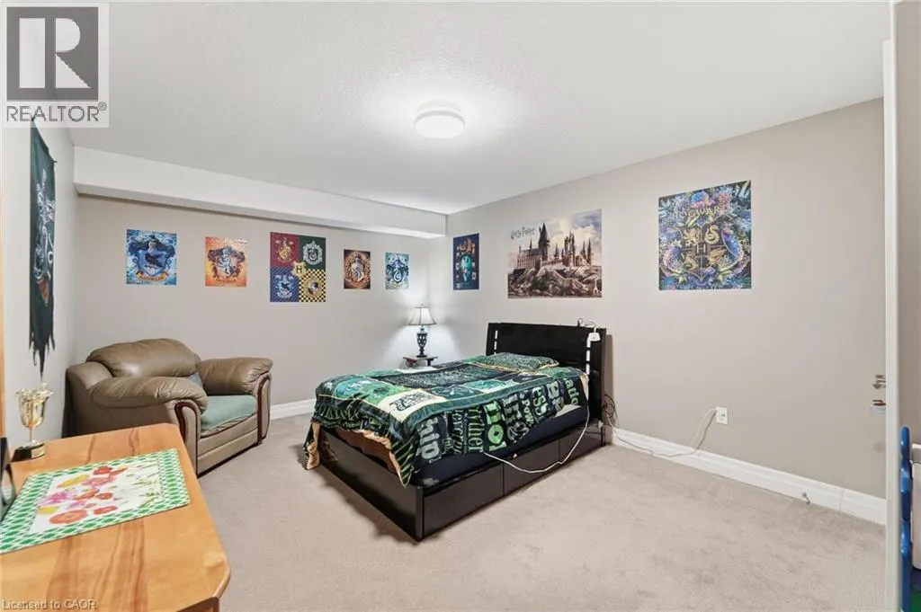 10 NYAH Court