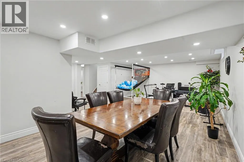 178 BOOKJANS Drive