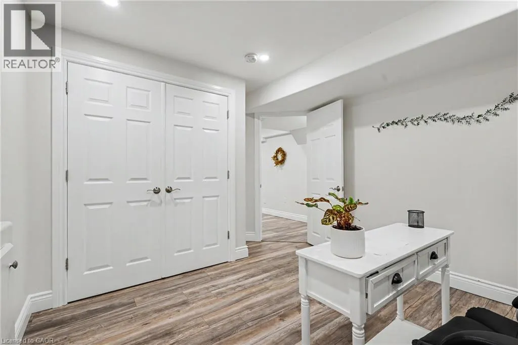 178 BOOKJANS Drive
