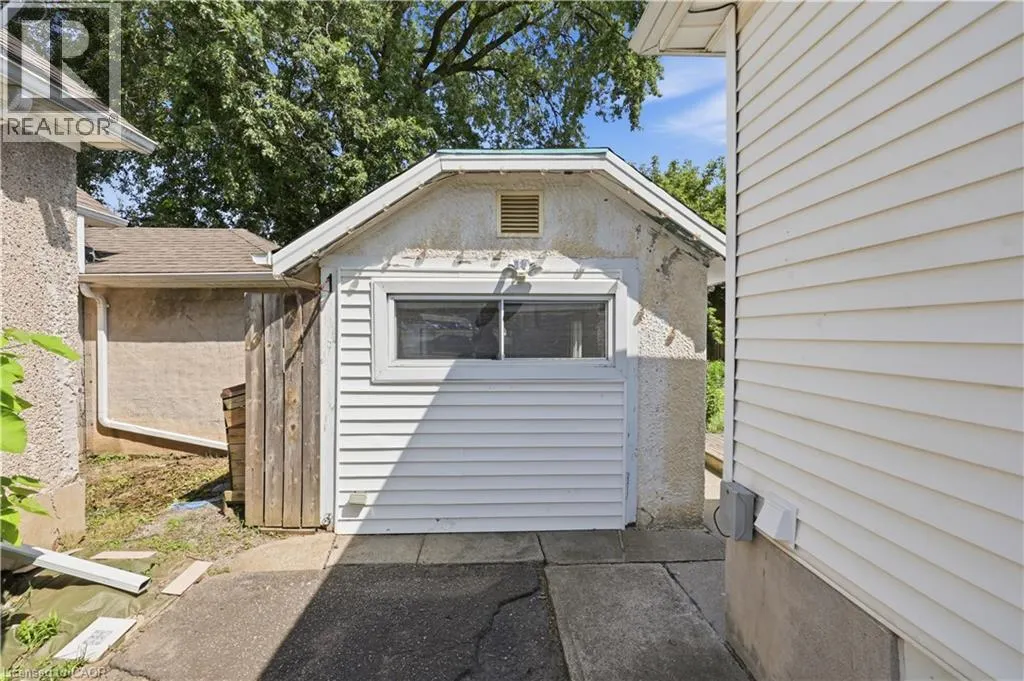 218 LAKE Street