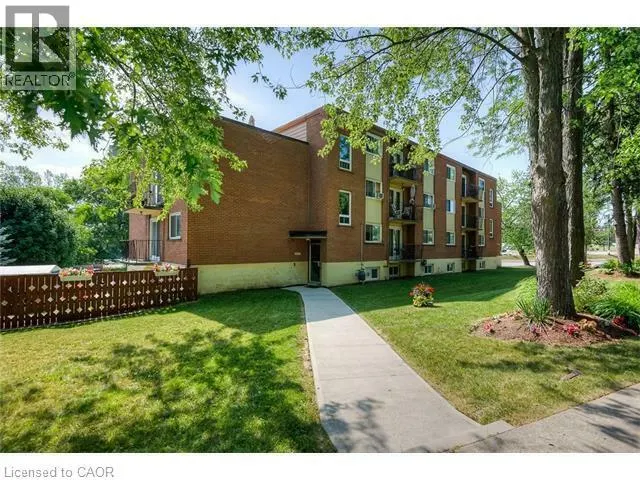 371 DALE Crescent Unit# 4 #4